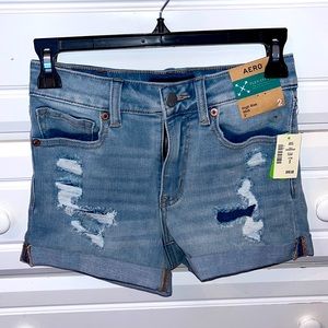 BRAND NEW: AEROPOSTALE HIGH RISE MIDI 3” JEAN SHORTS
